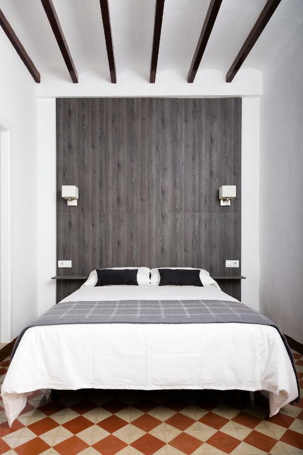 Casa Grimalt Guest House ฆาลอน ภายนอก รูปภาพ